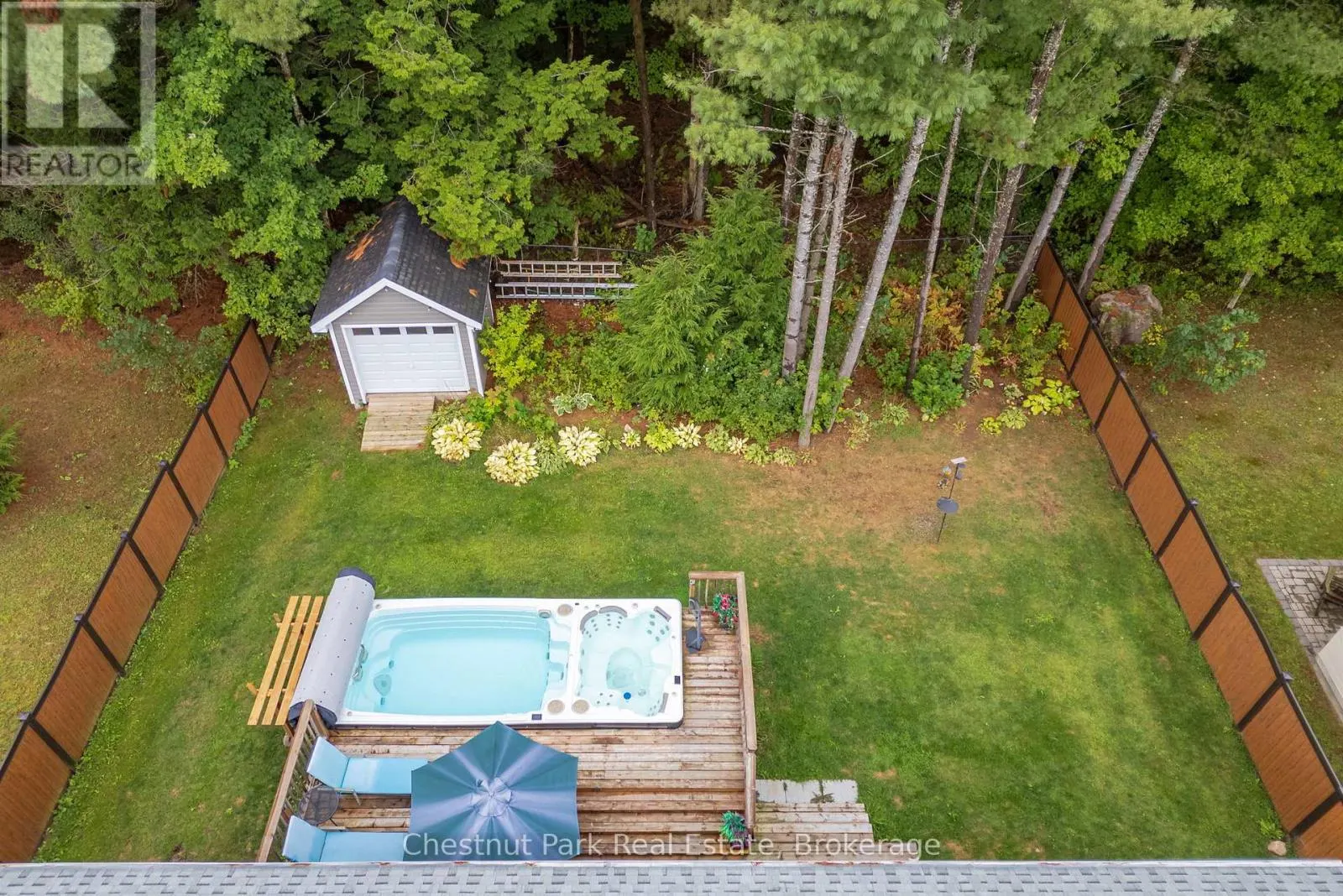17 WINDSONG CRESCENT