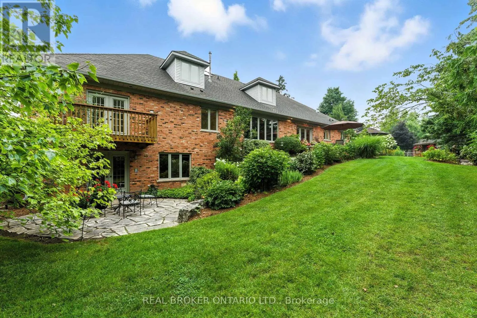 31 CULLUM DRIVE