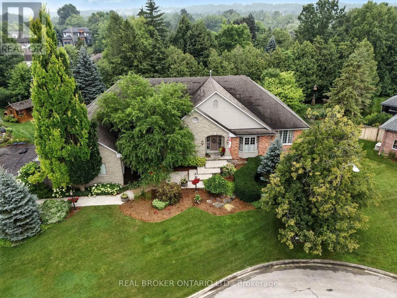 31 CULLUM DRIVE