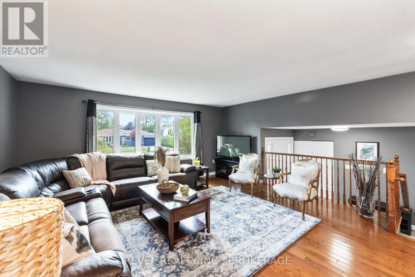 367 CARRIE CRESCENT