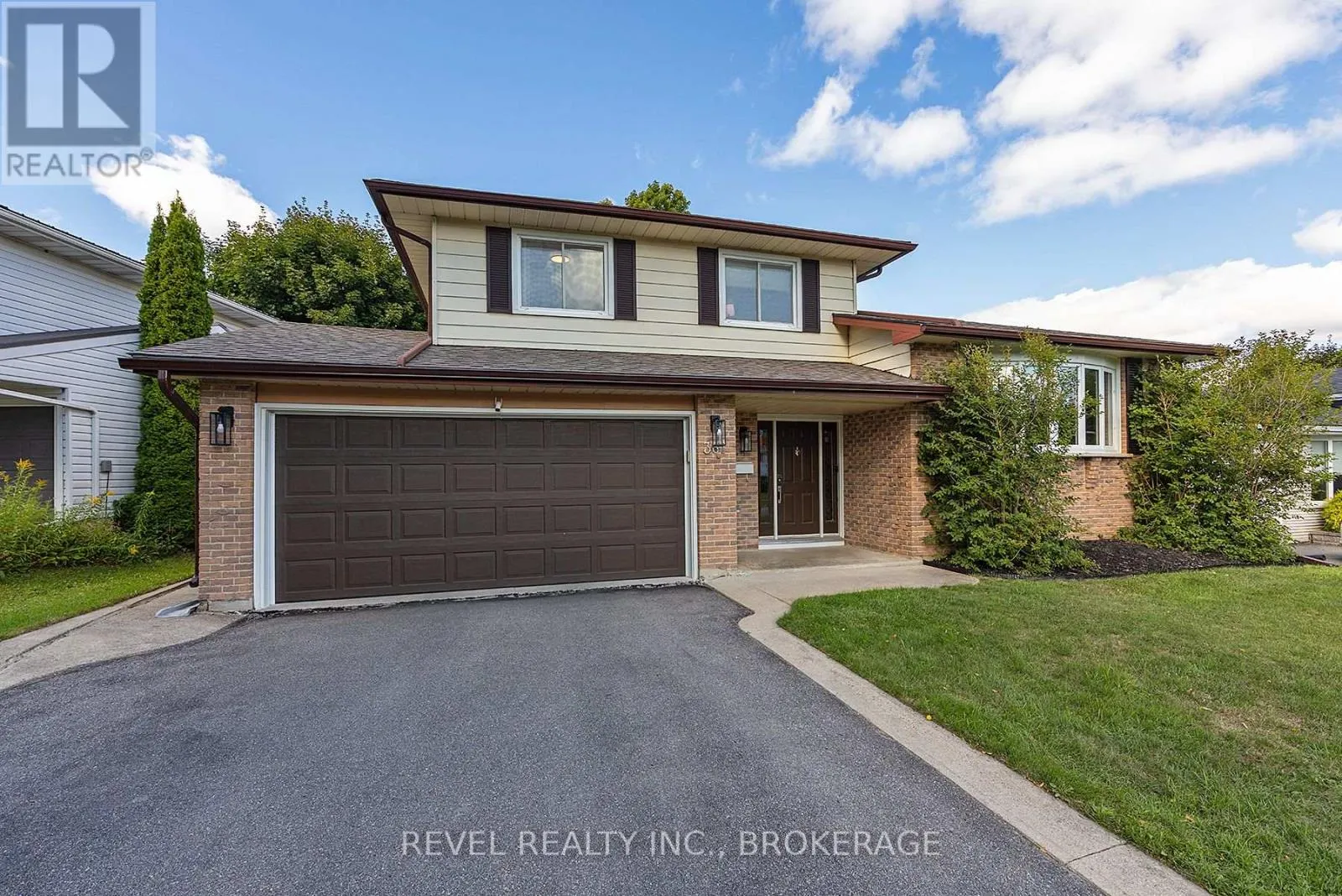 367 CARRIE CRESCENT
