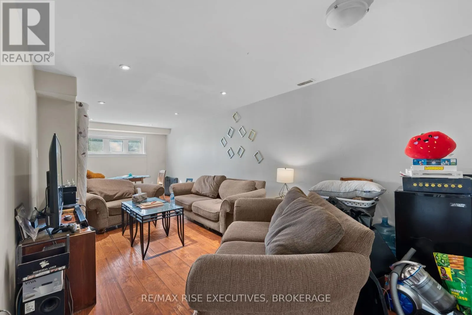 828 BIGHAM COURT