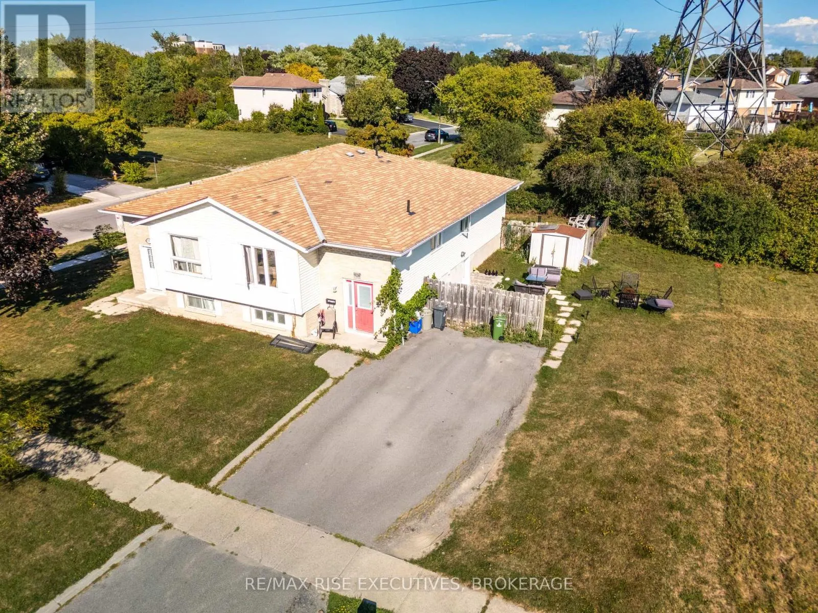 828 BIGHAM COURT