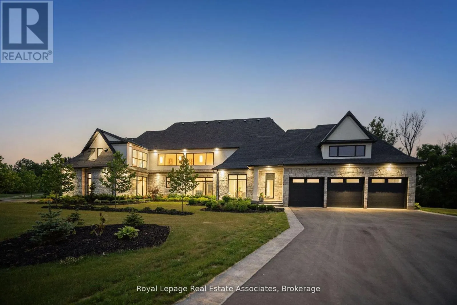 2 RIVER ROAD