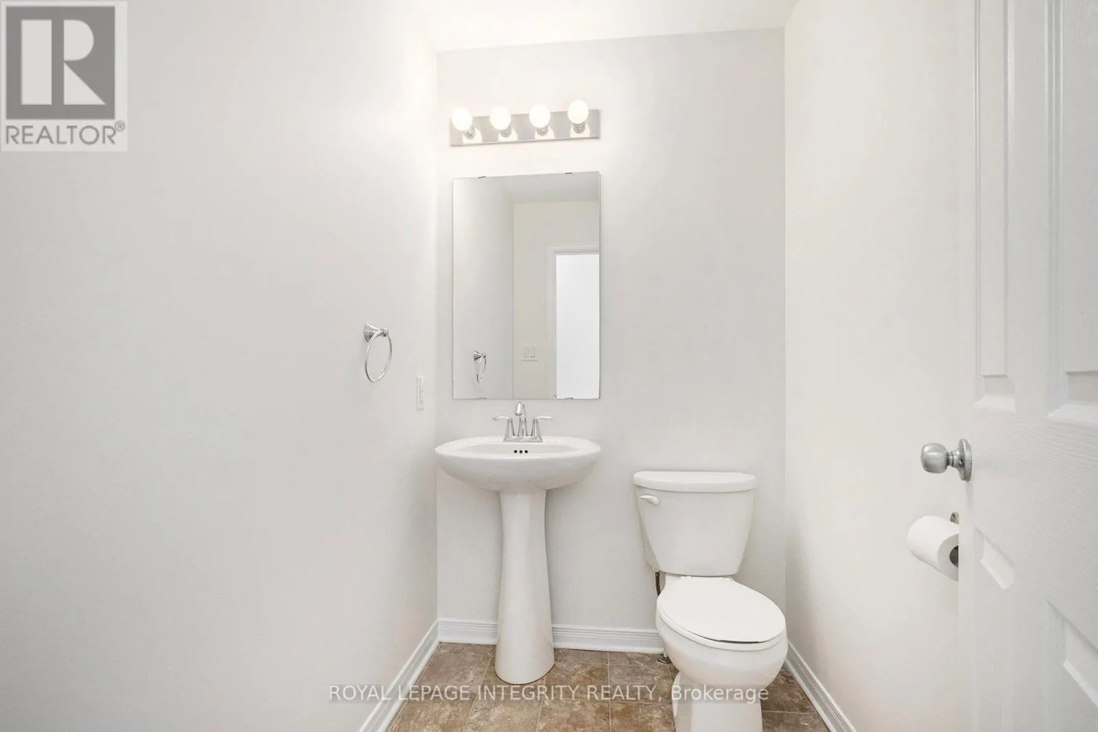 256 ESPIN HEIGHTS