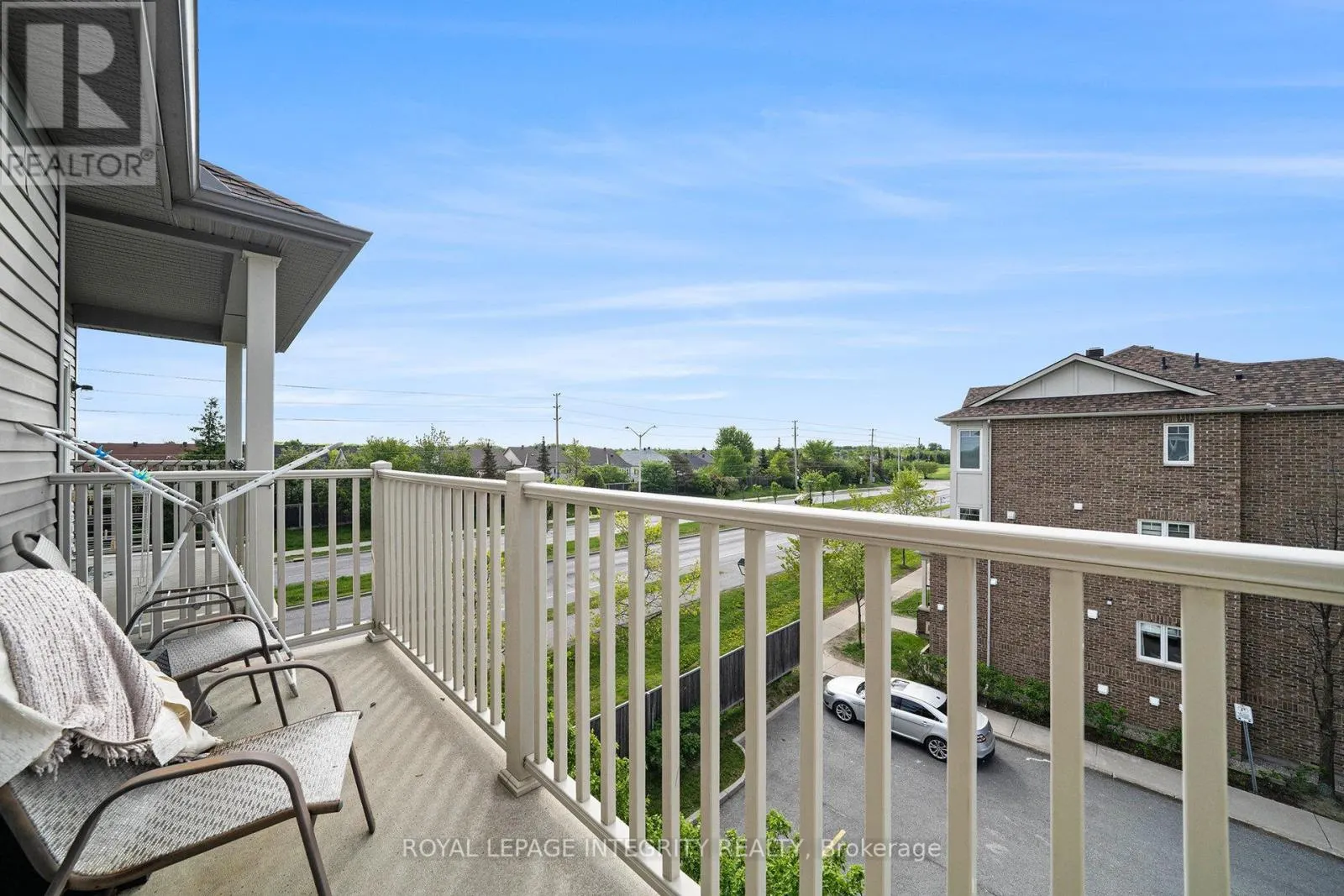 256 ESPIN HEIGHTS