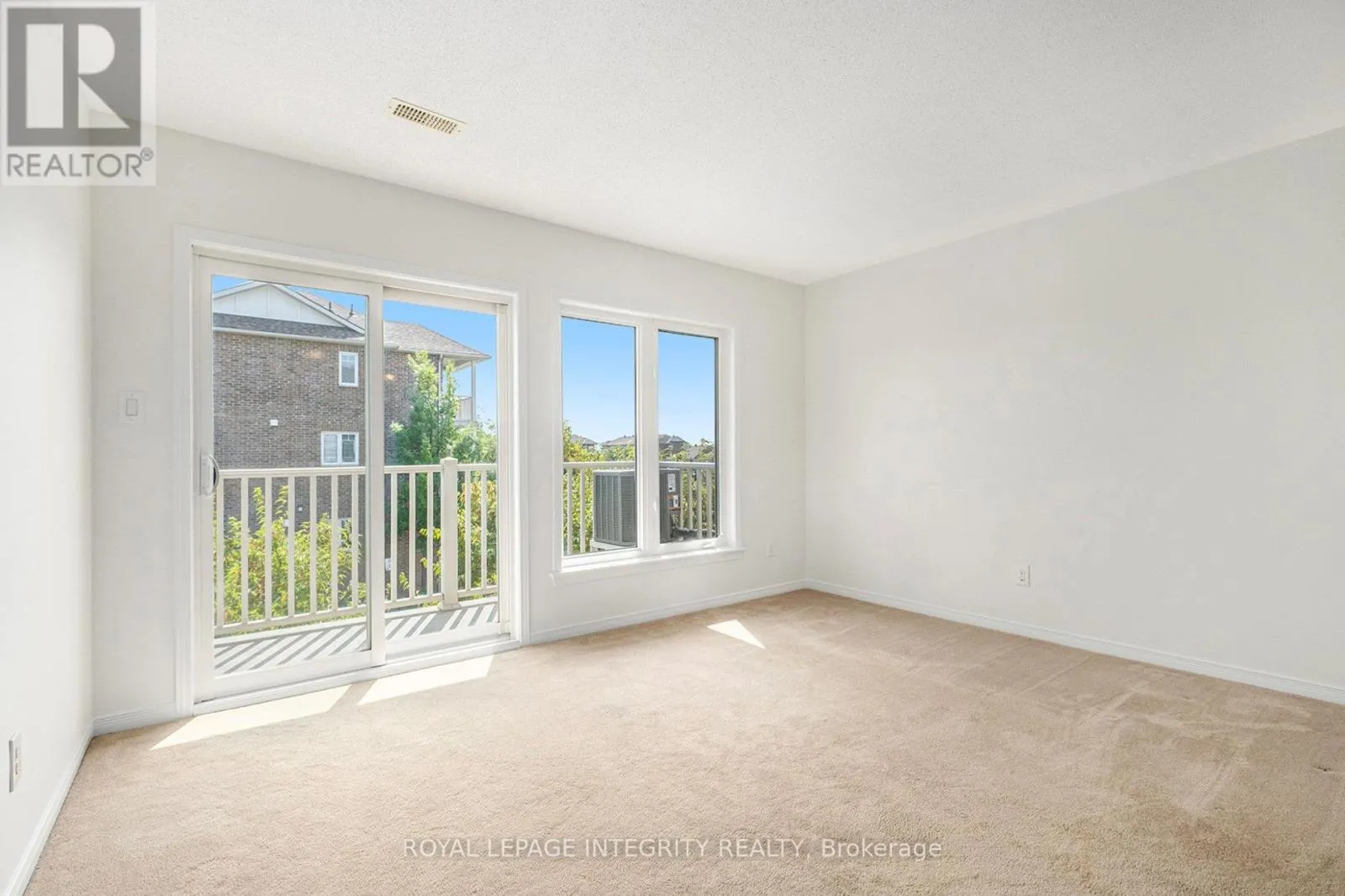 256 ESPIN HEIGHTS