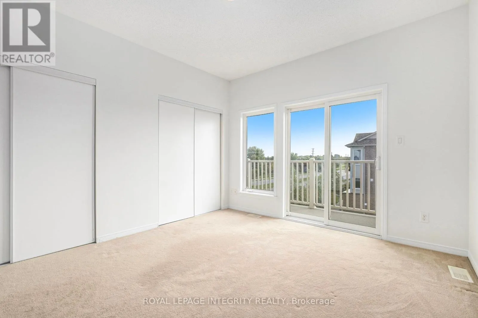 256 ESPIN HEIGHTS