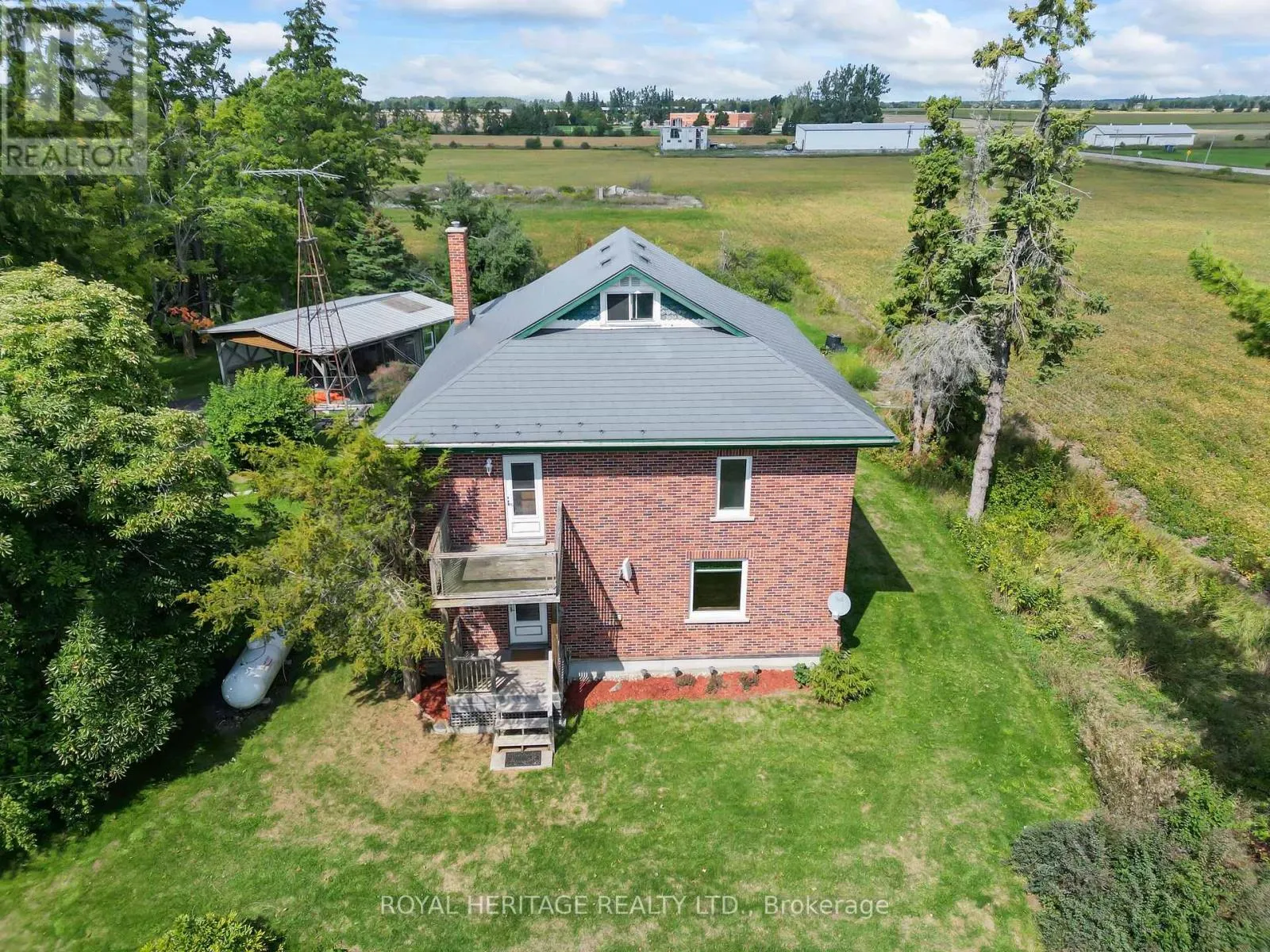 901 CRESSWELL ROAD