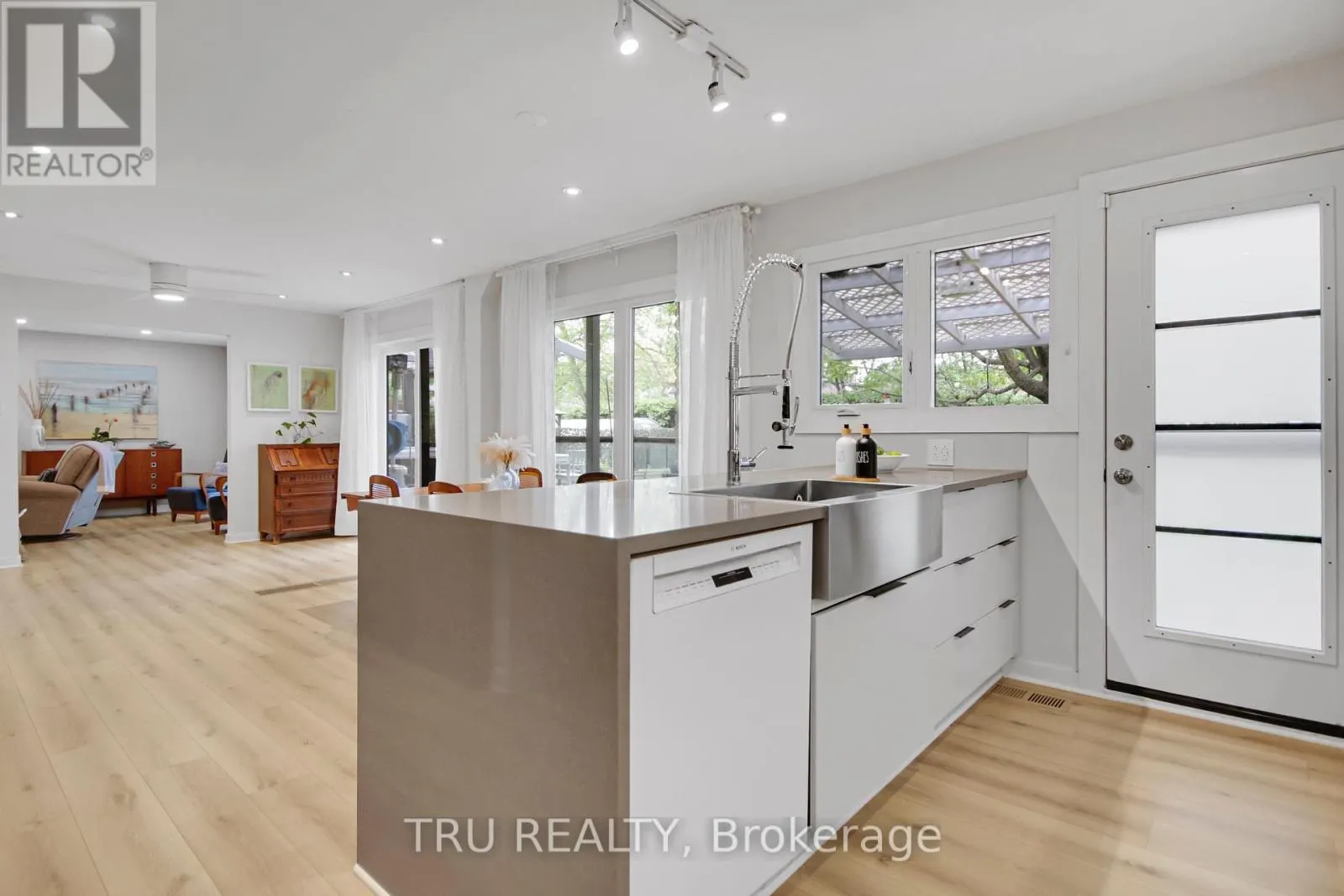 36 VARLEY DRIVE
