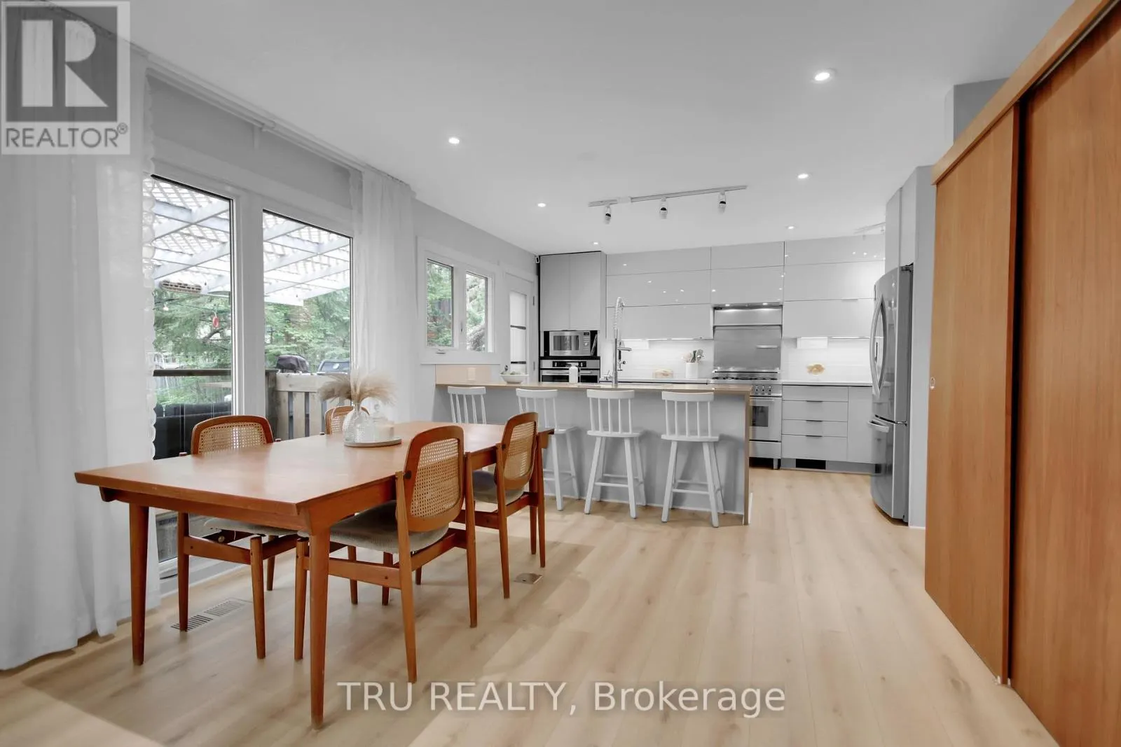 36 VARLEY DRIVE