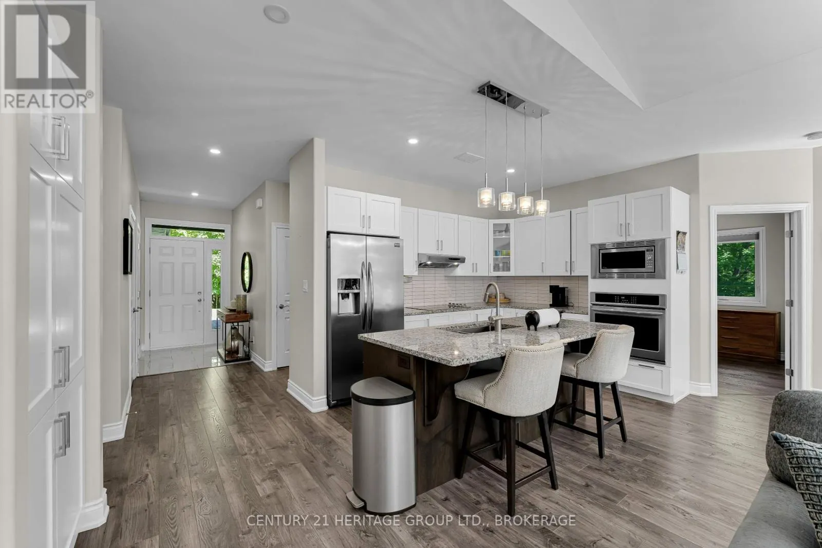 627 STAFFORD LANE