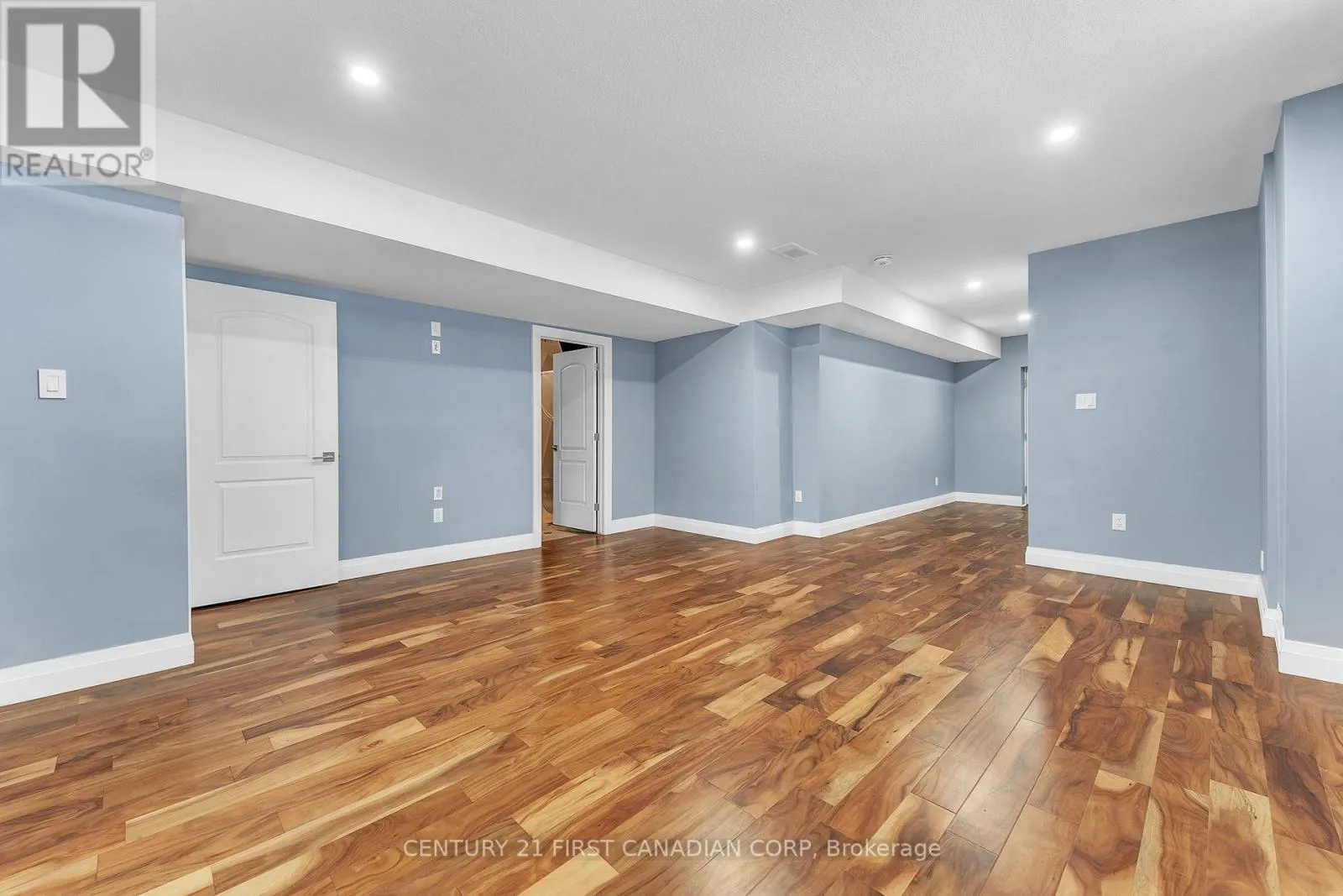 33 - 41 EARLSCOURT TERRACE, #33
