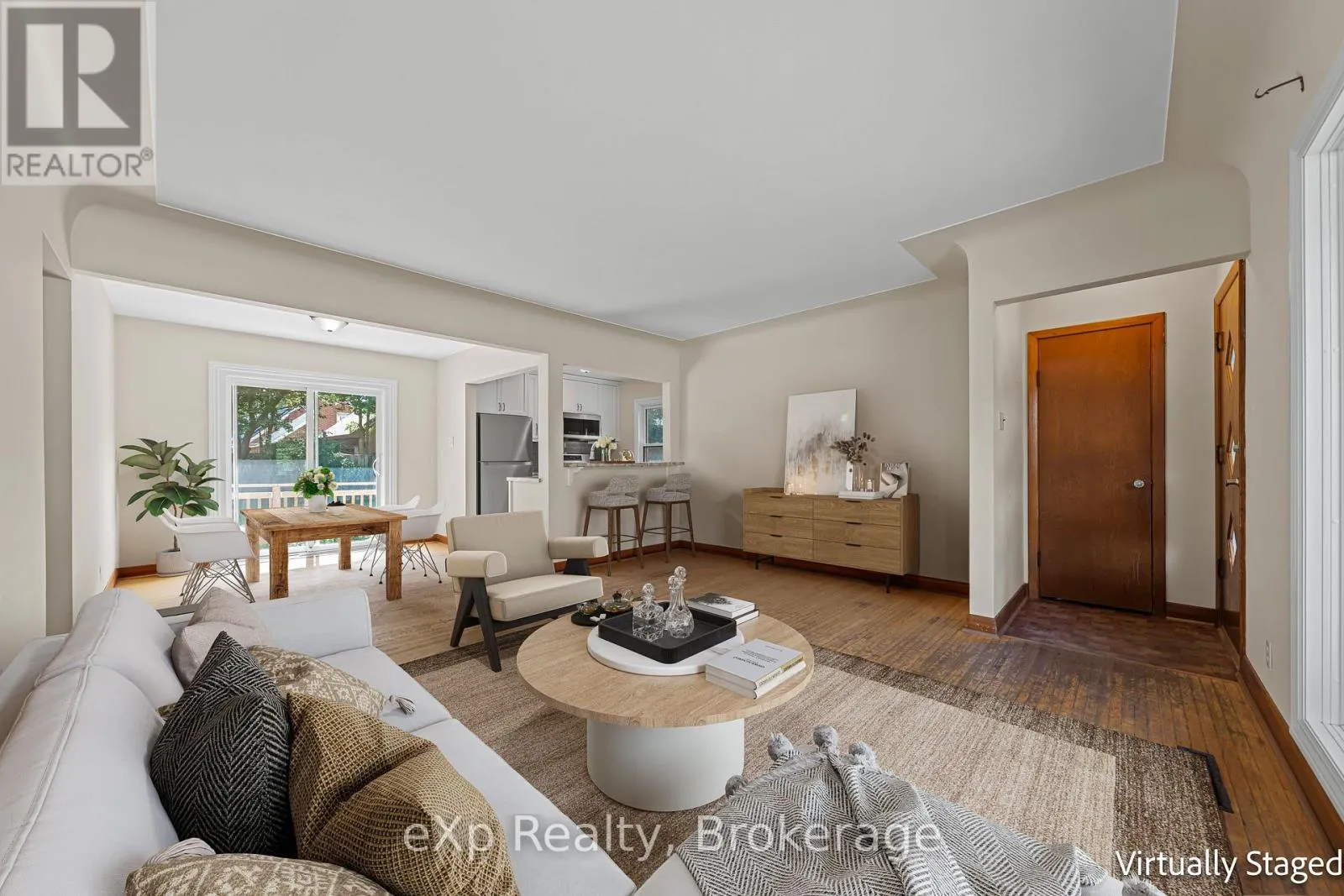 245 HARTWOOD AVENUE