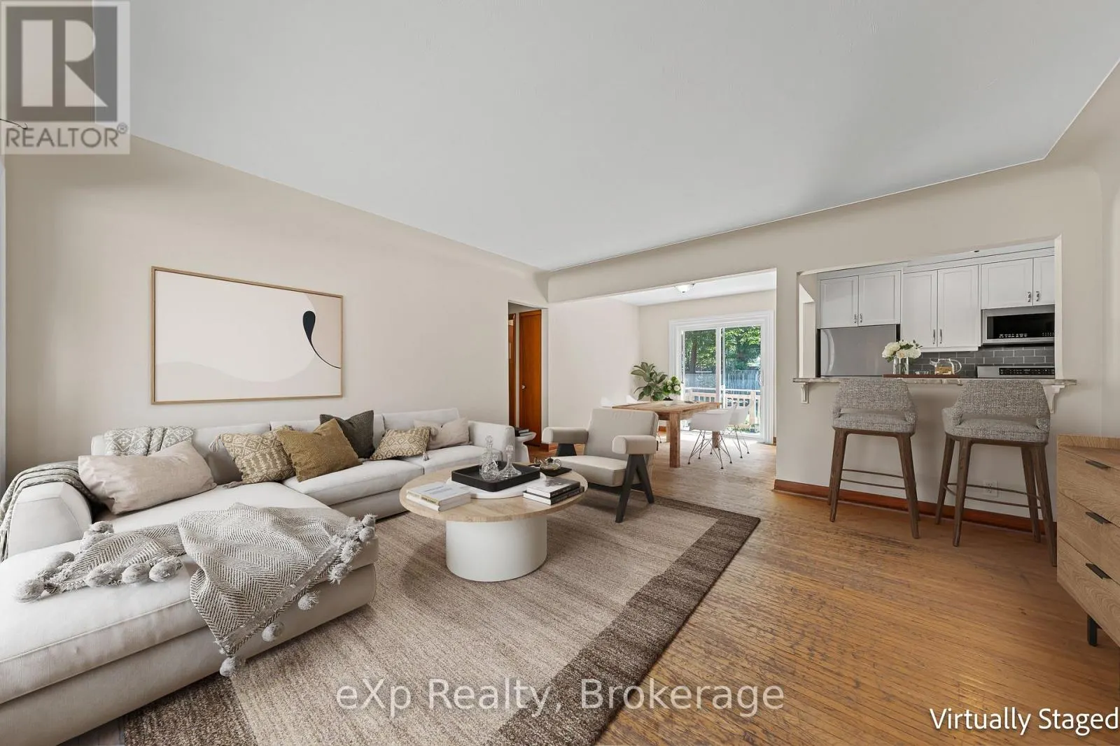 245 HARTWOOD AVENUE