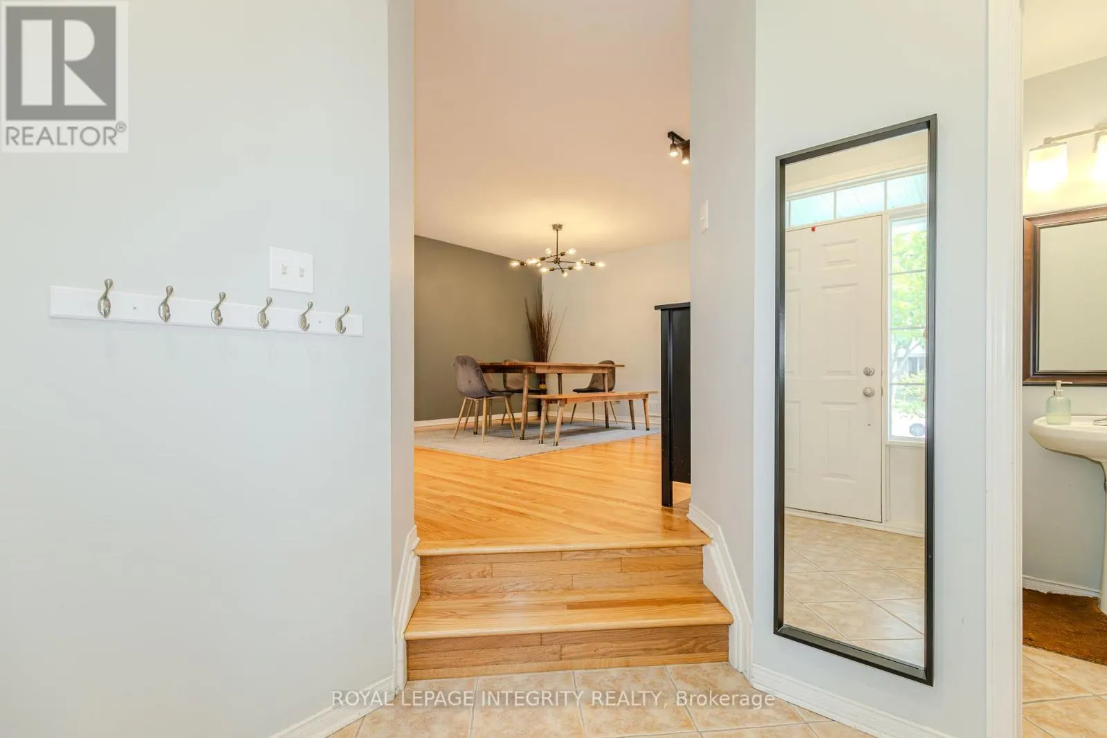 2123 ESPRIT DRIVE