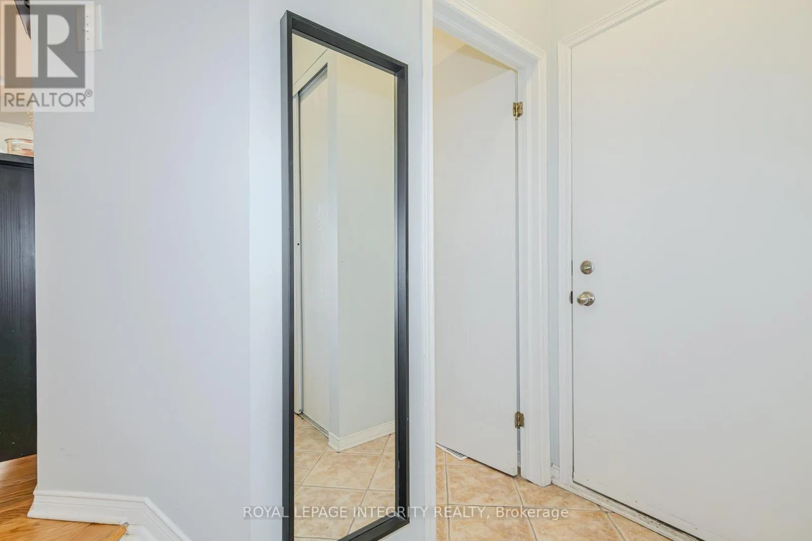 2123 ESPRIT DRIVE