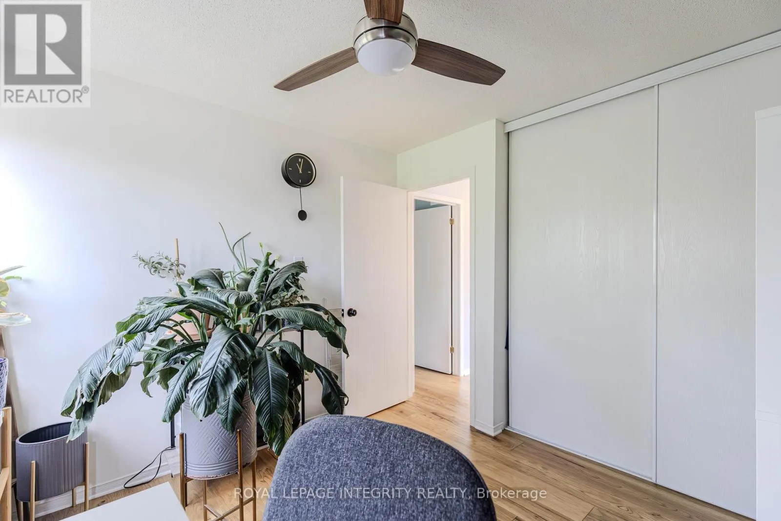 2123 ESPRIT DRIVE