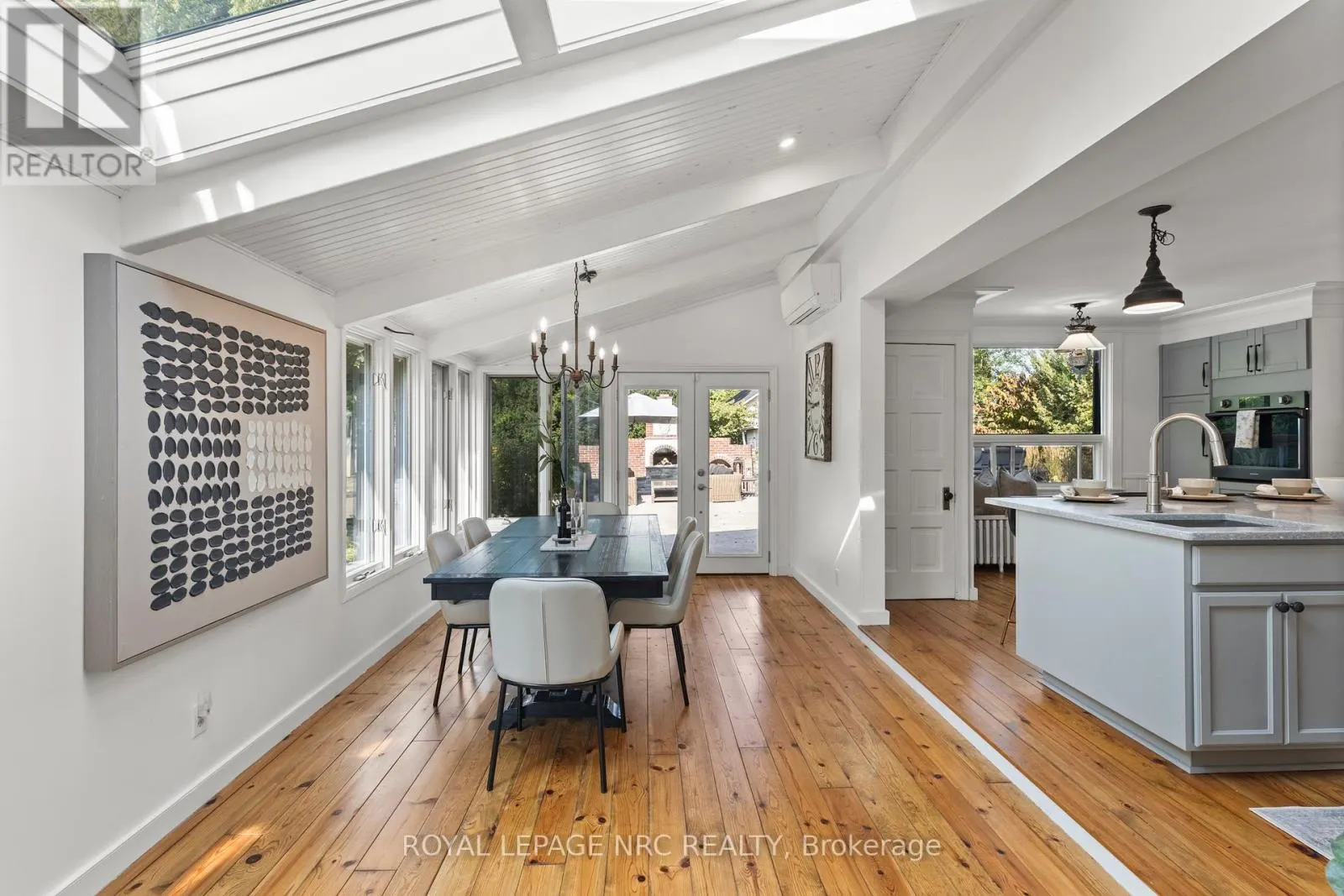27 PRIDEAUX STREET