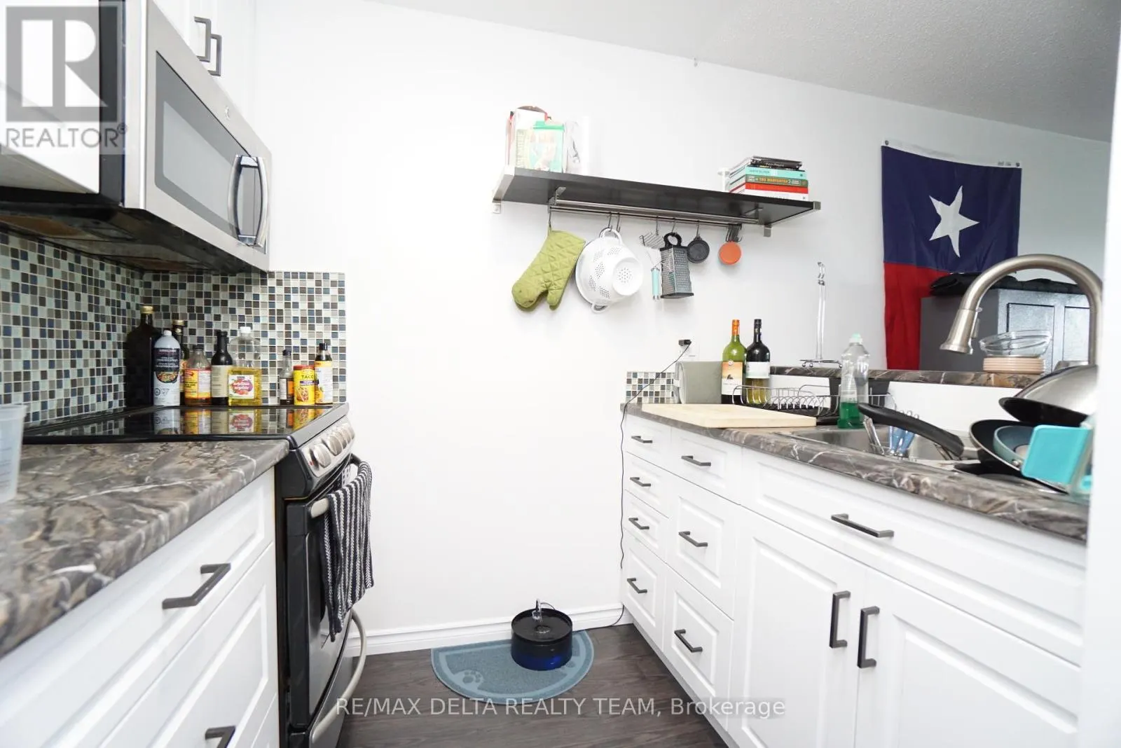 412 - 6376 BILBERRY DRIVE