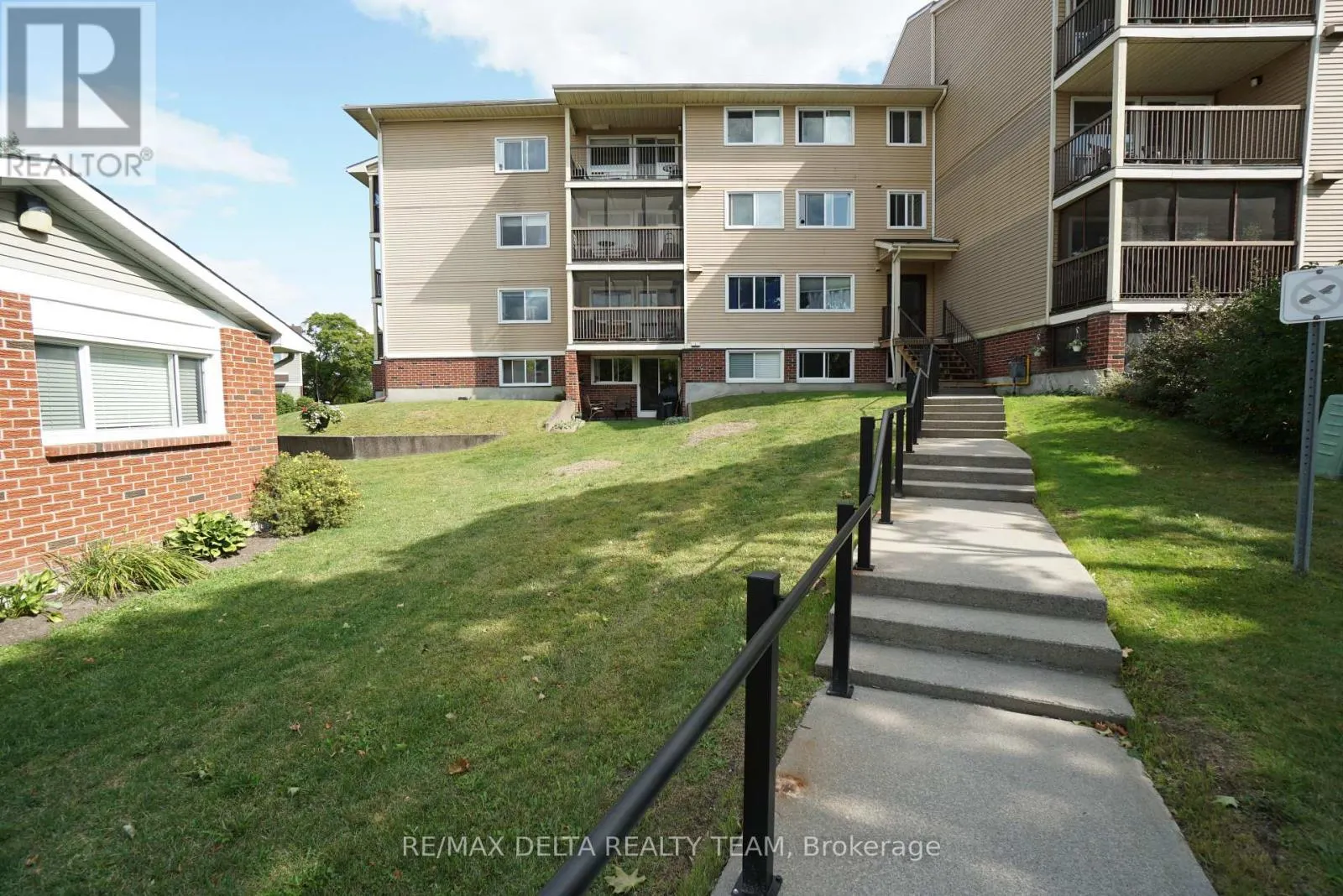 412 - 6376 BILBERRY DRIVE