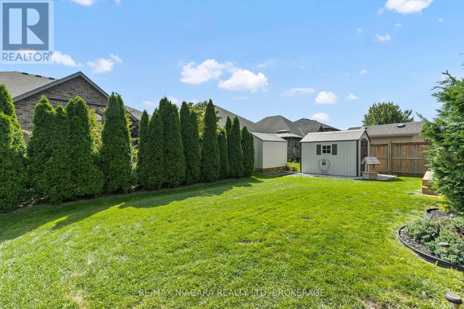41 CREEKSIDE DRIVE