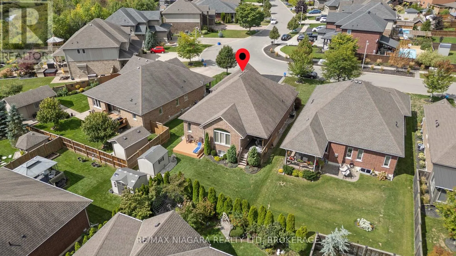 41 CREEKSIDE DRIVE