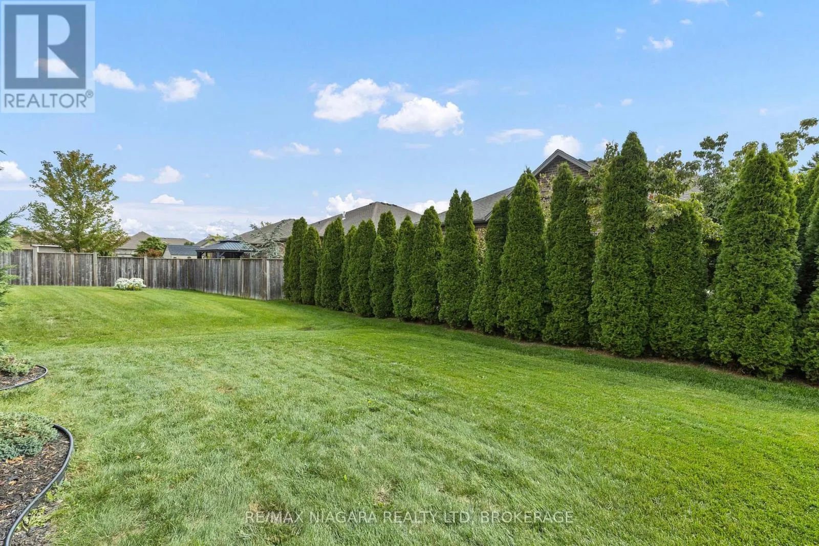 41 CREEKSIDE DRIVE
