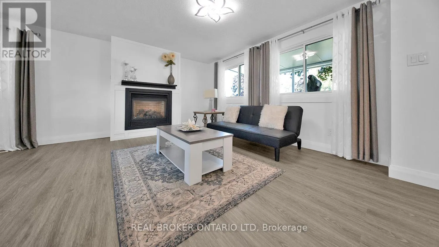 46 ST ANDREWS PLACE