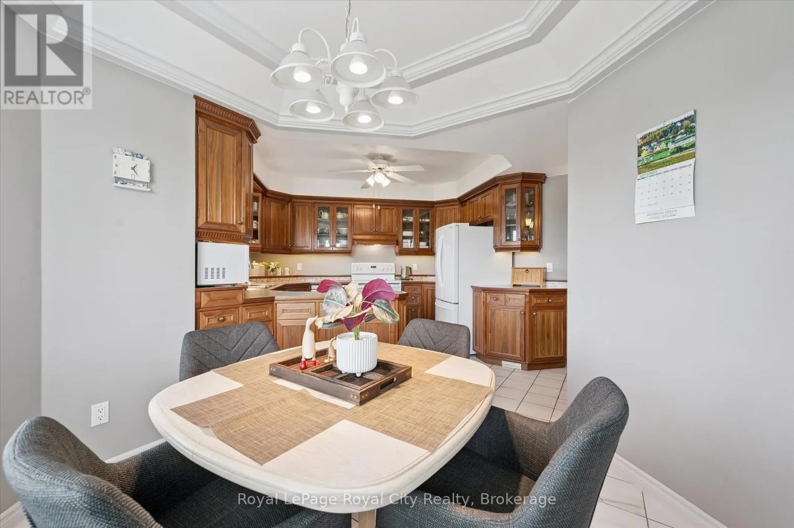 8411 ERAMOSA/MILTON TOWNLINE