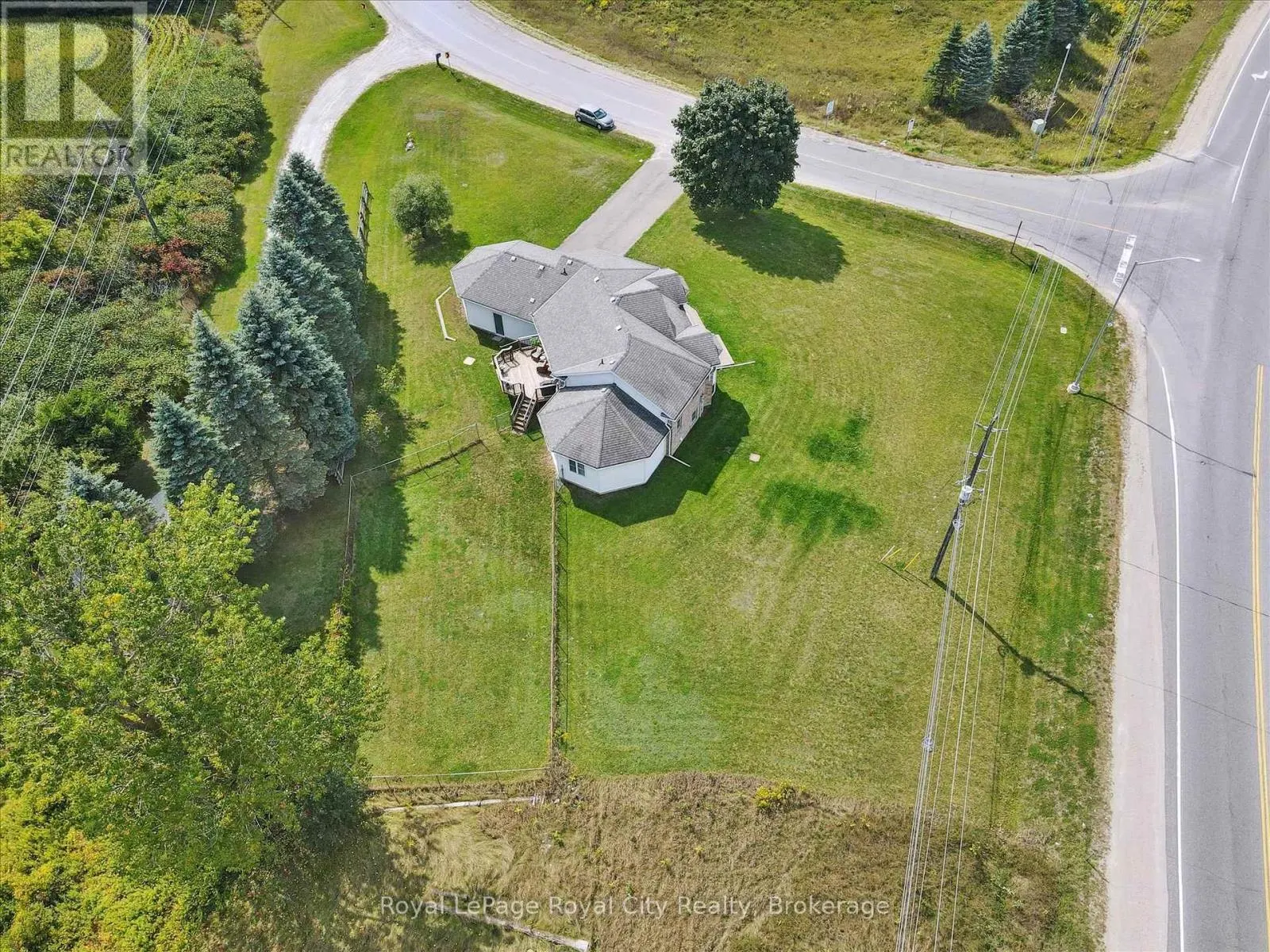 8411 ERAMOSA/MILTON TOWNLINE
