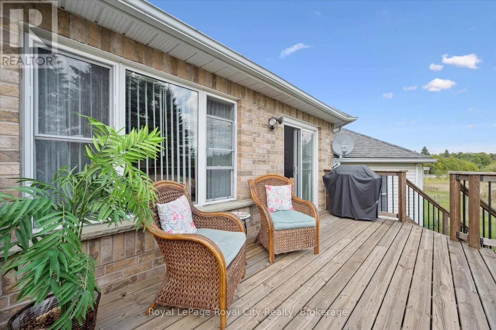 8411 ERAMOSA/MILTON TOWNLINE