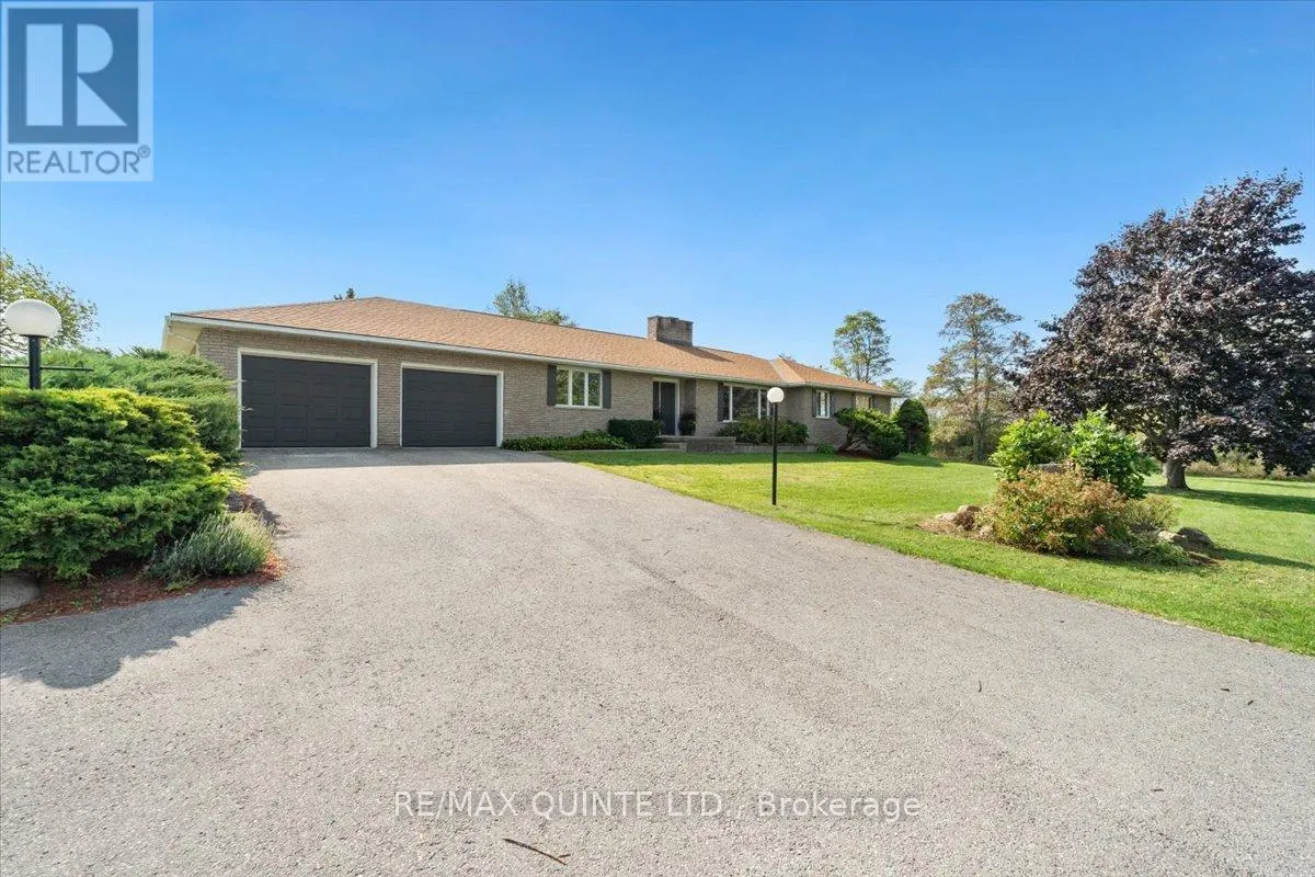 737 COUNTY ROAD 18 ROAD