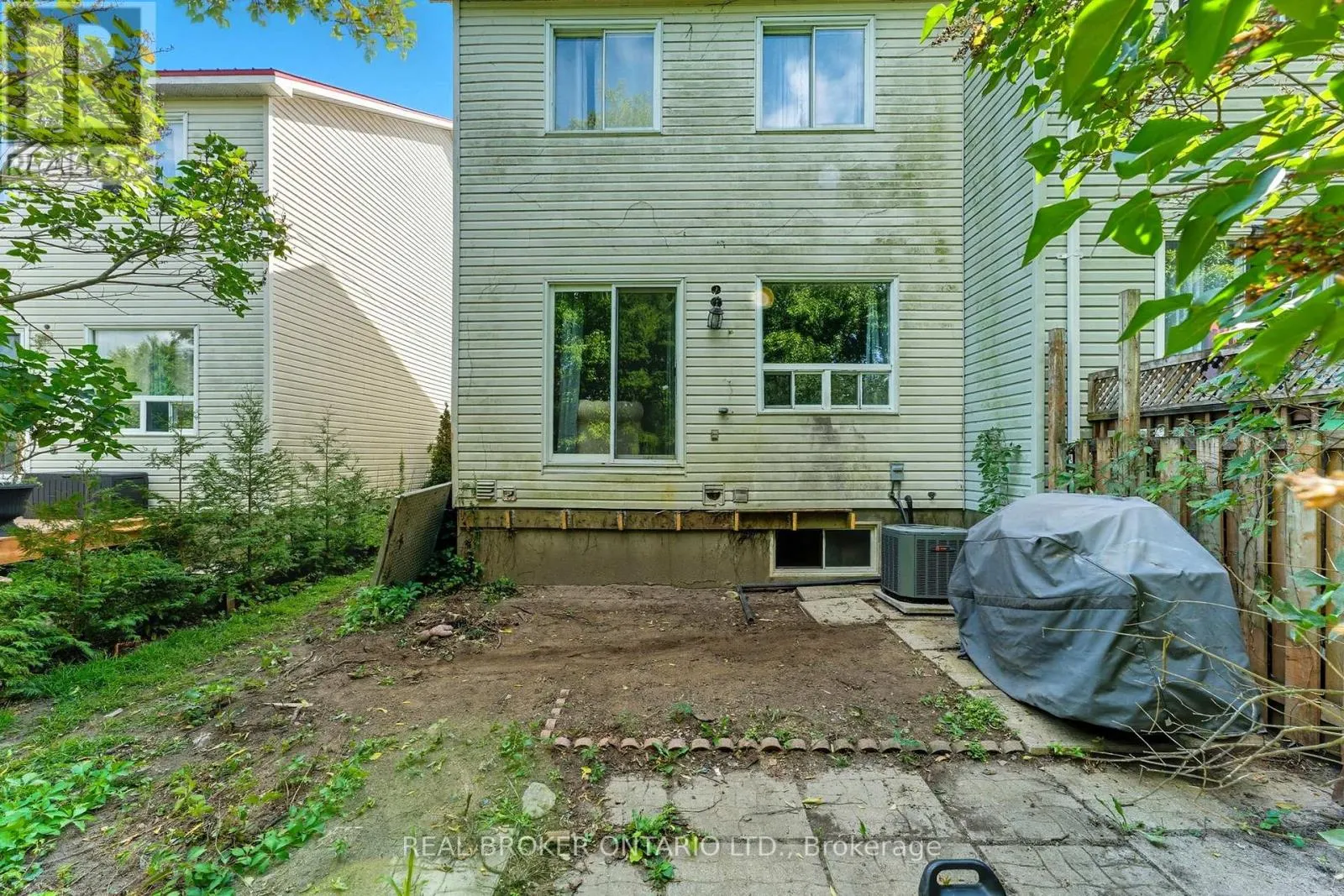 87 ELVIRA STREET W