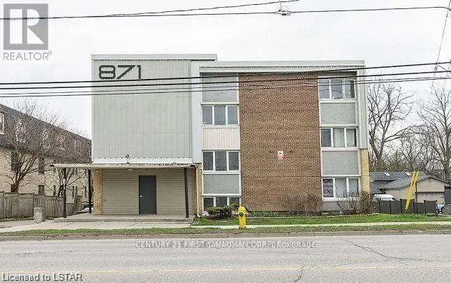 306 - 871 ADELAIDE STREET N, #306