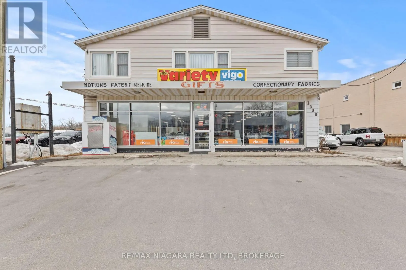 1530 NIAGARA STONE ROAD