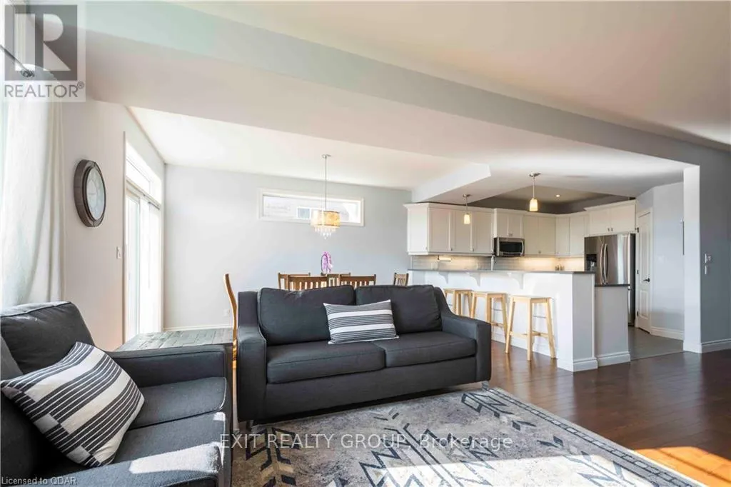 23 SCENIC DRIVE
