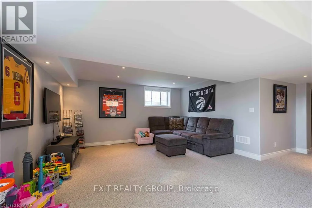 23 SCENIC DRIVE
