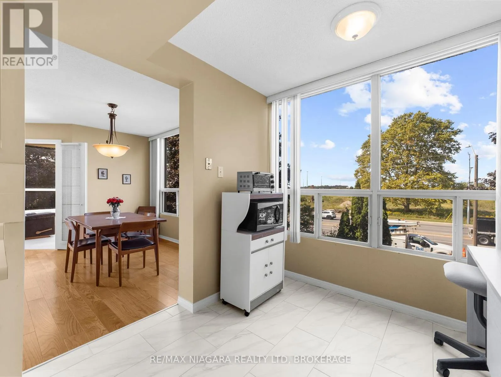 303 - 5100 DORCHESTER ROAD, #303