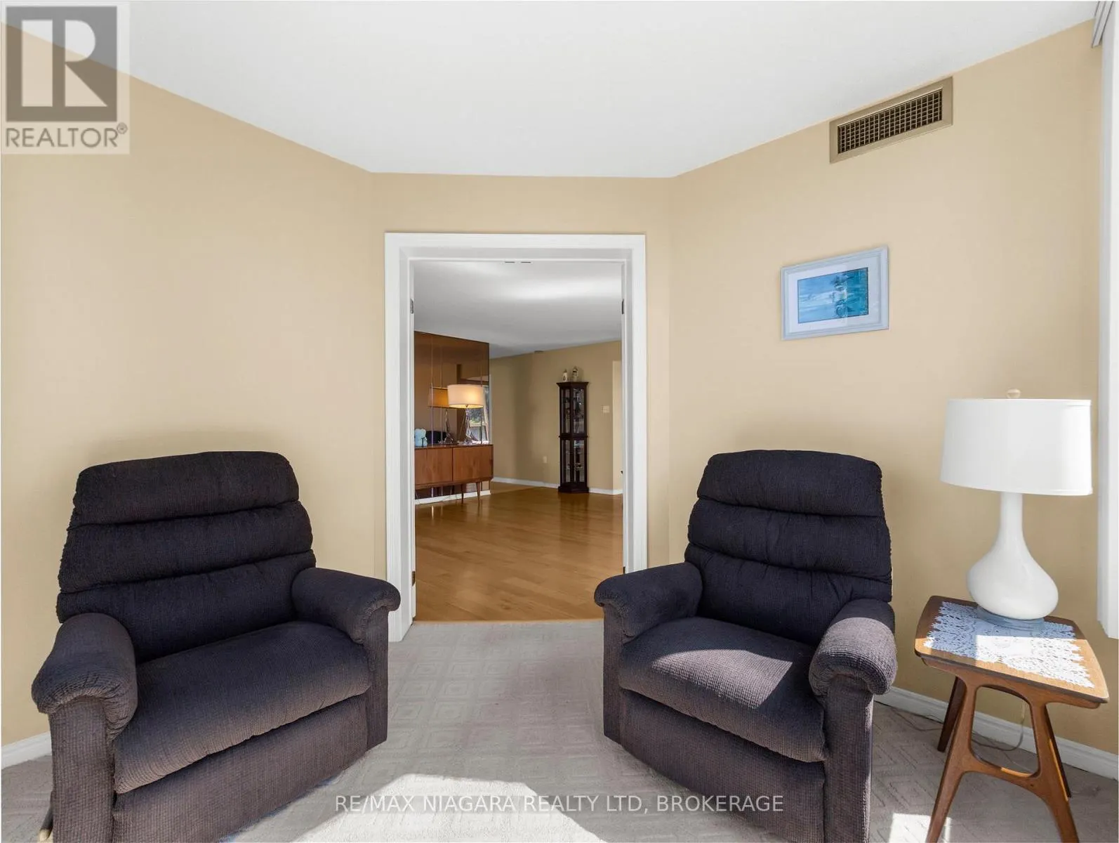 303 - 5100 DORCHESTER ROAD, #303