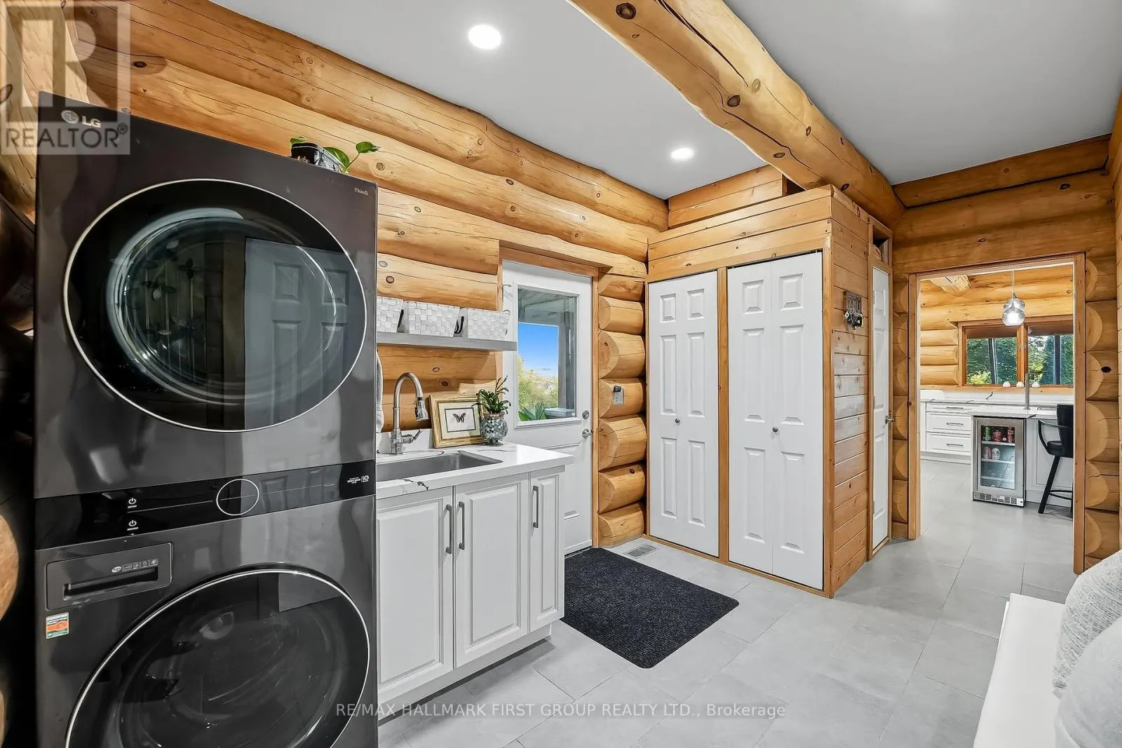 228 DINGMAN ROAD