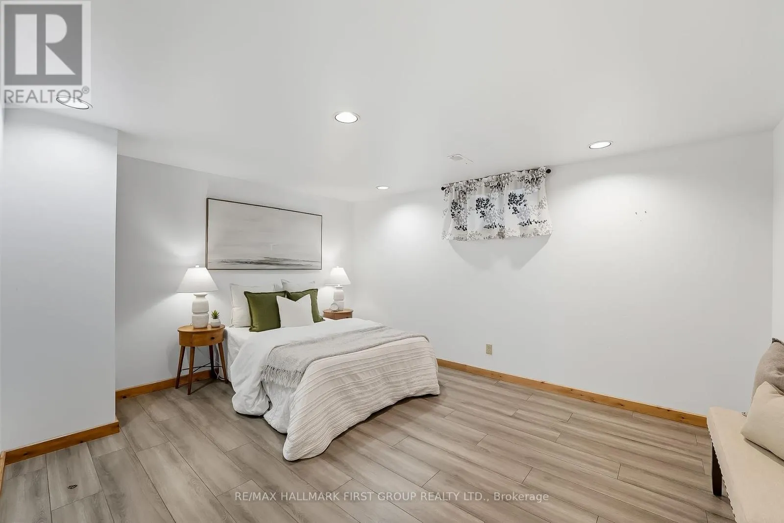 228 DINGMAN ROAD