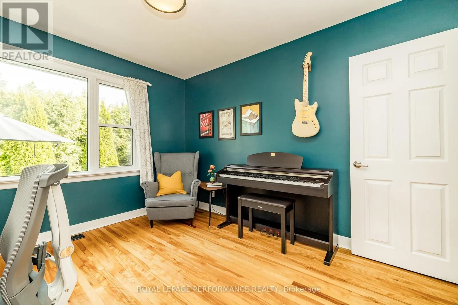343 FULLERTON AVENUE