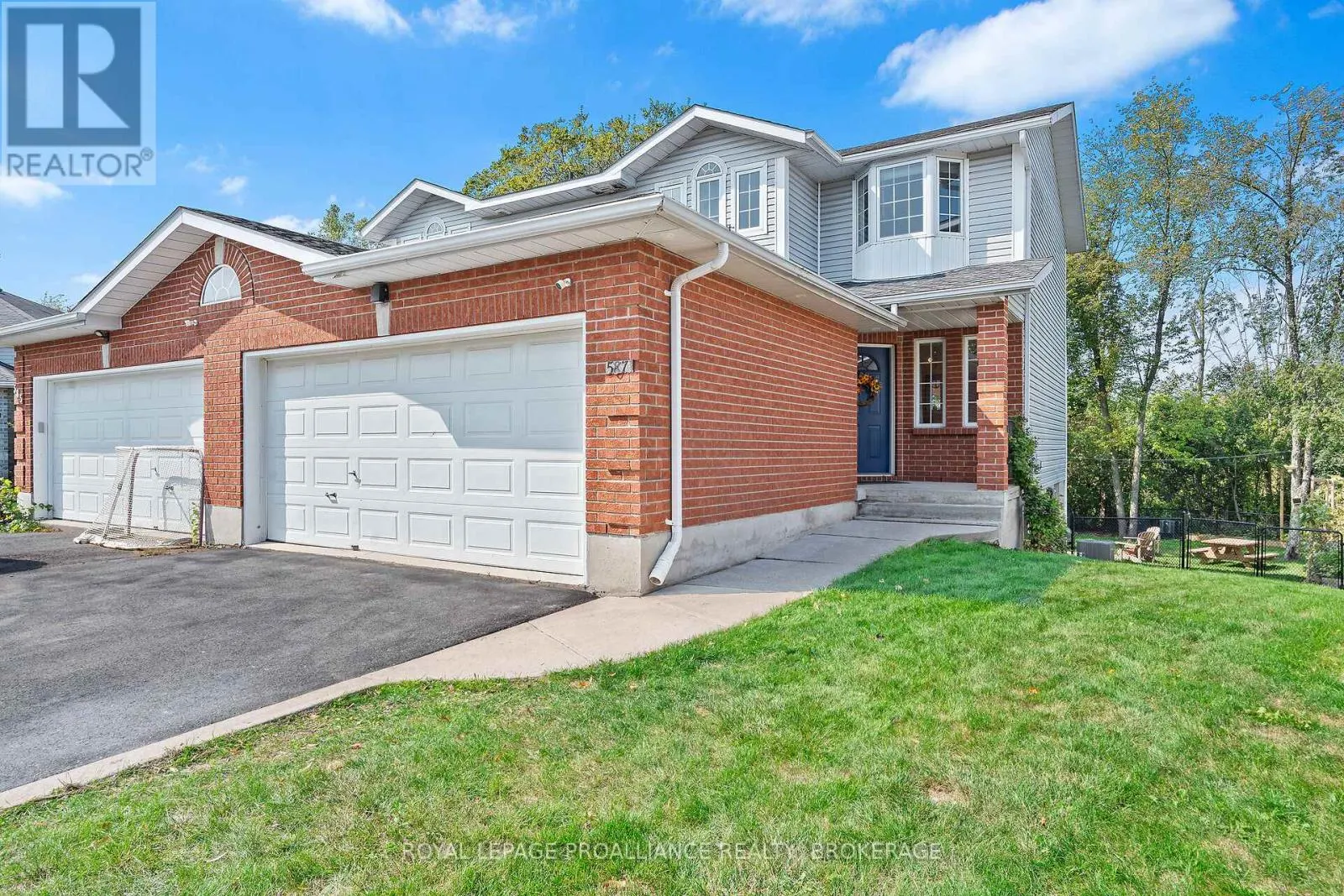 587 TEAL COURT