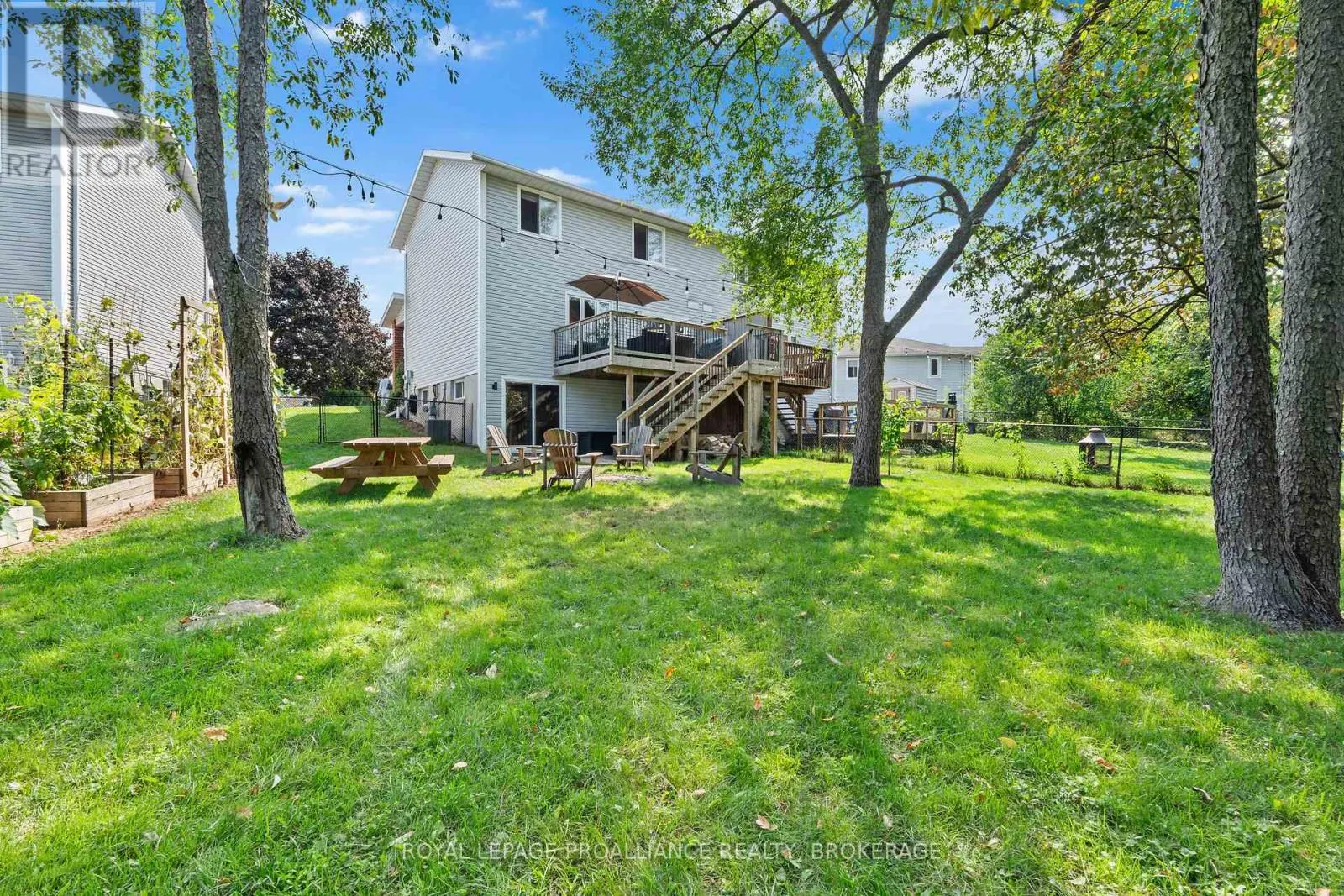 587 TEAL COURT