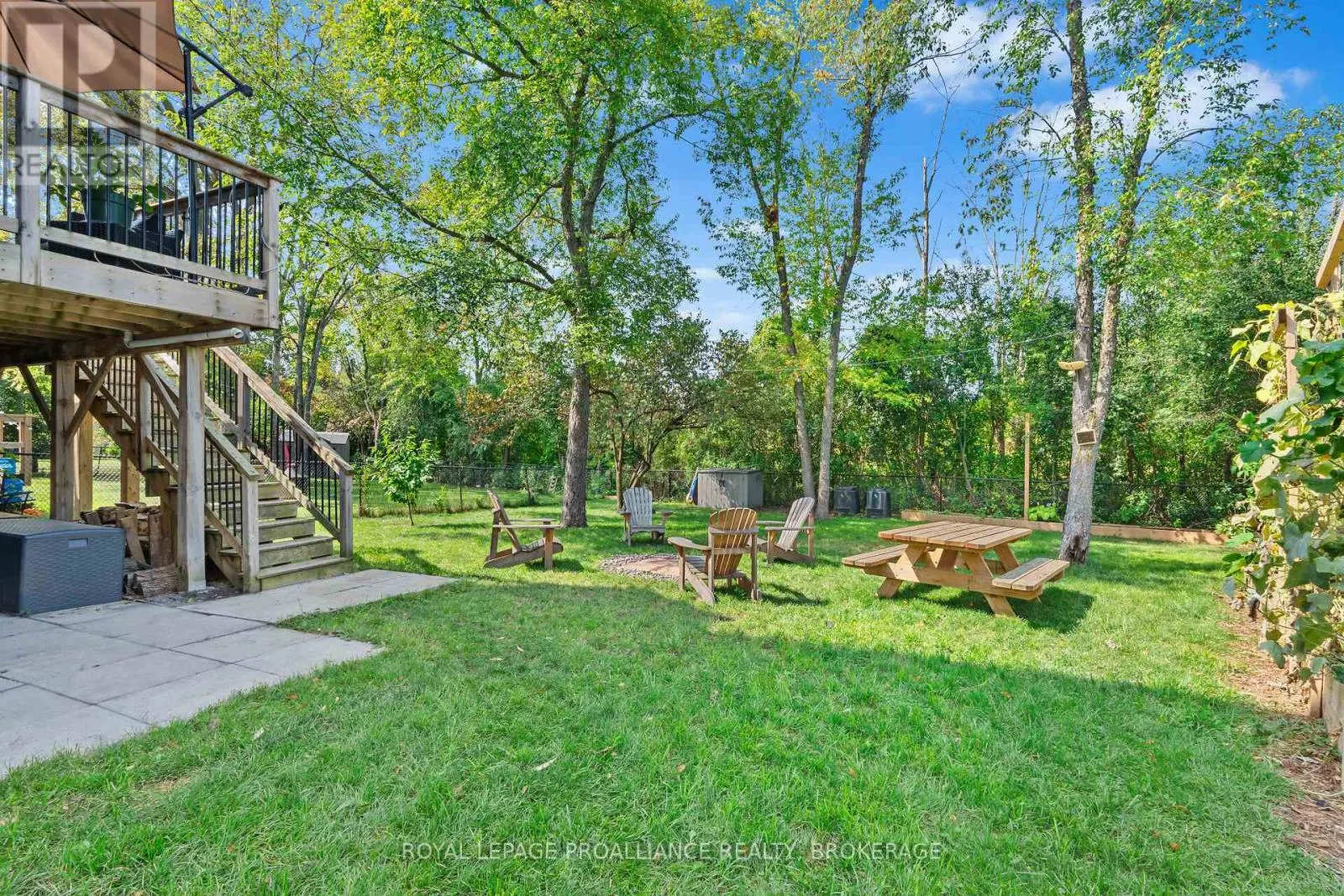 587 TEAL COURT