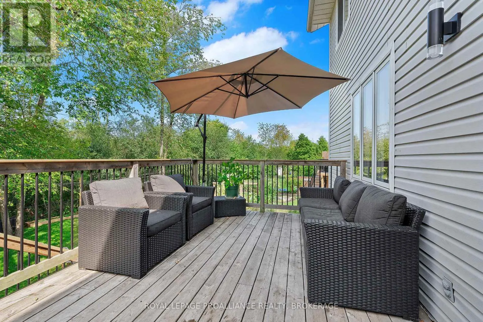 587 TEAL COURT