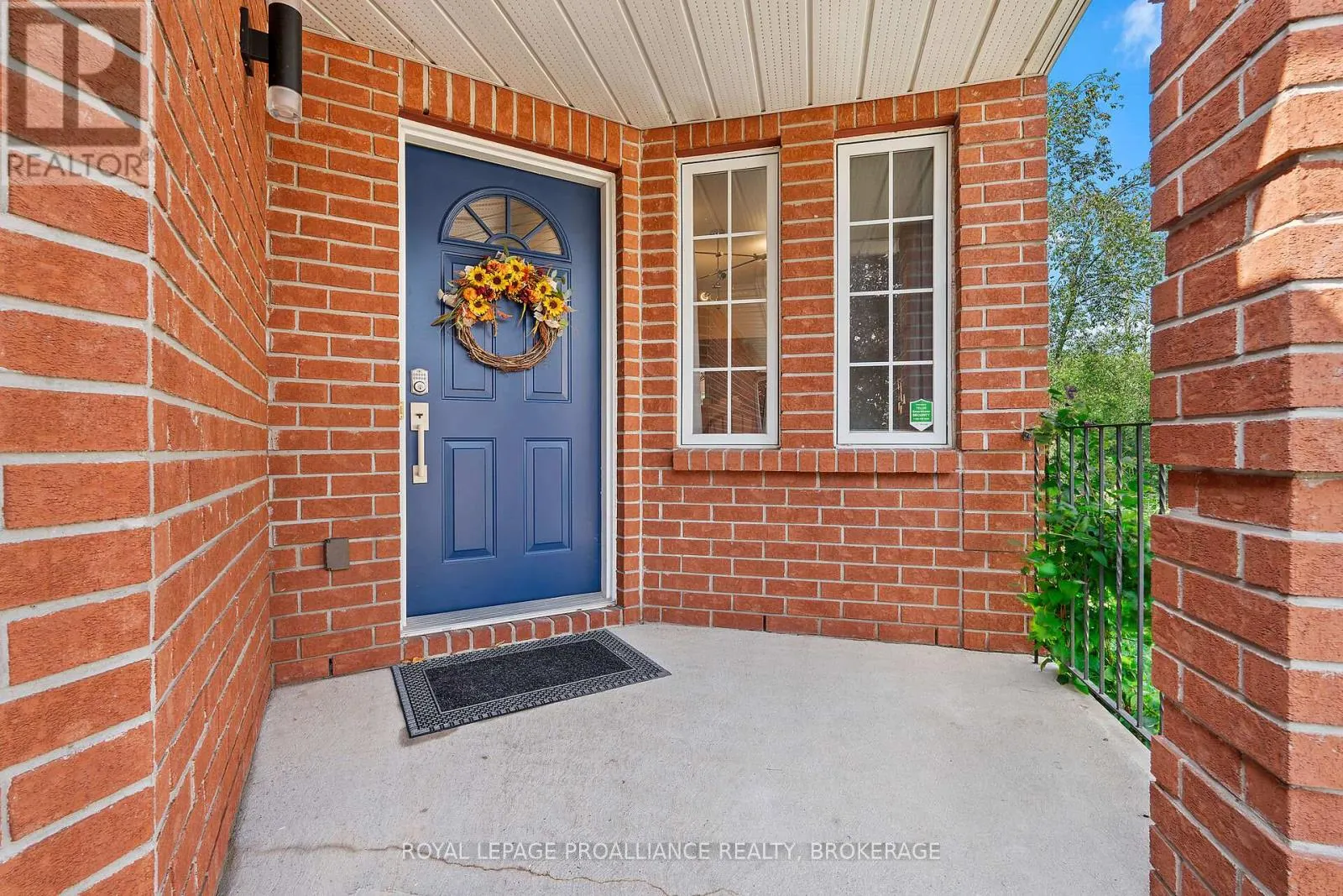 587 TEAL COURT