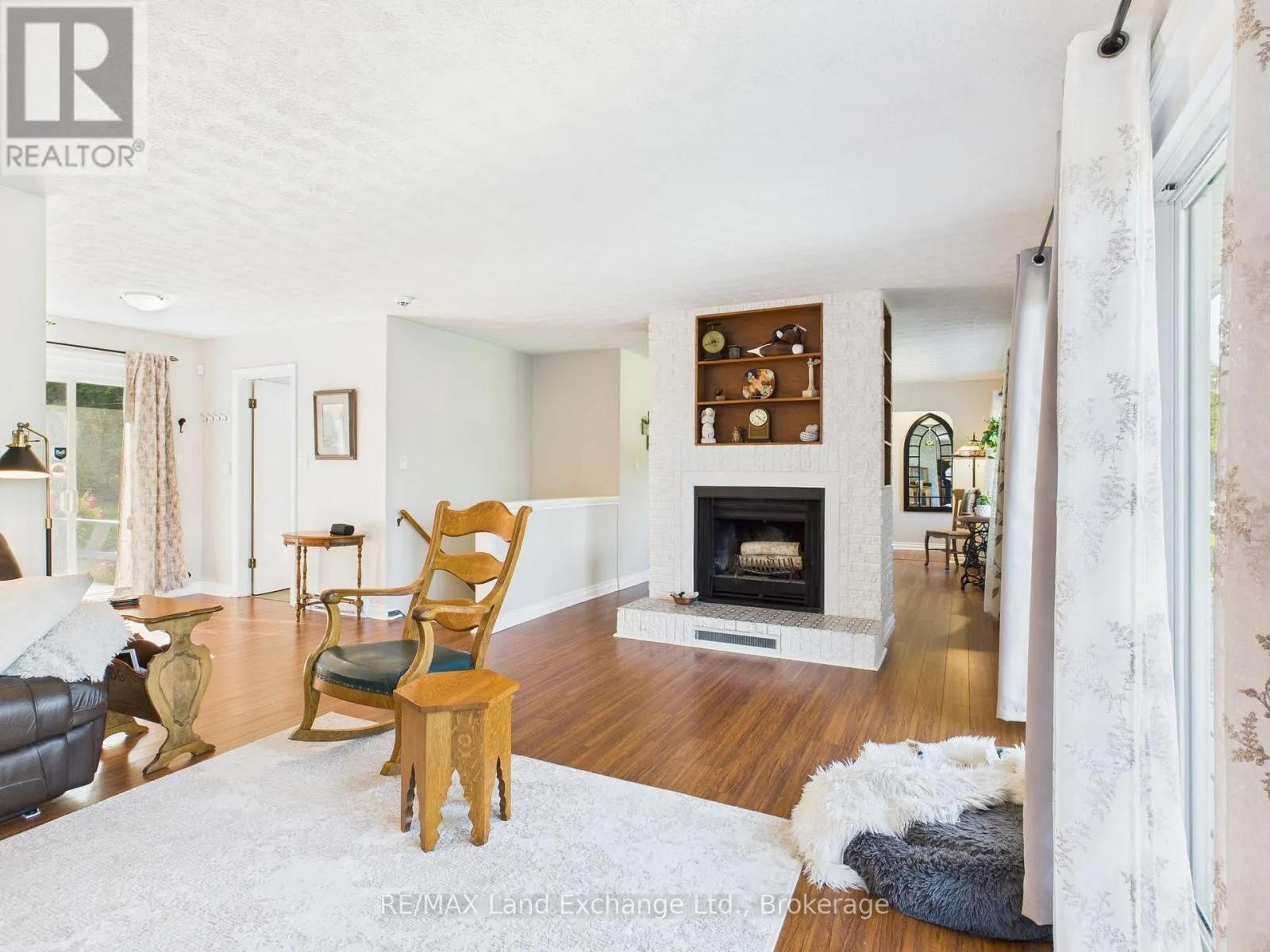 24 BOILER BEACH ROAD