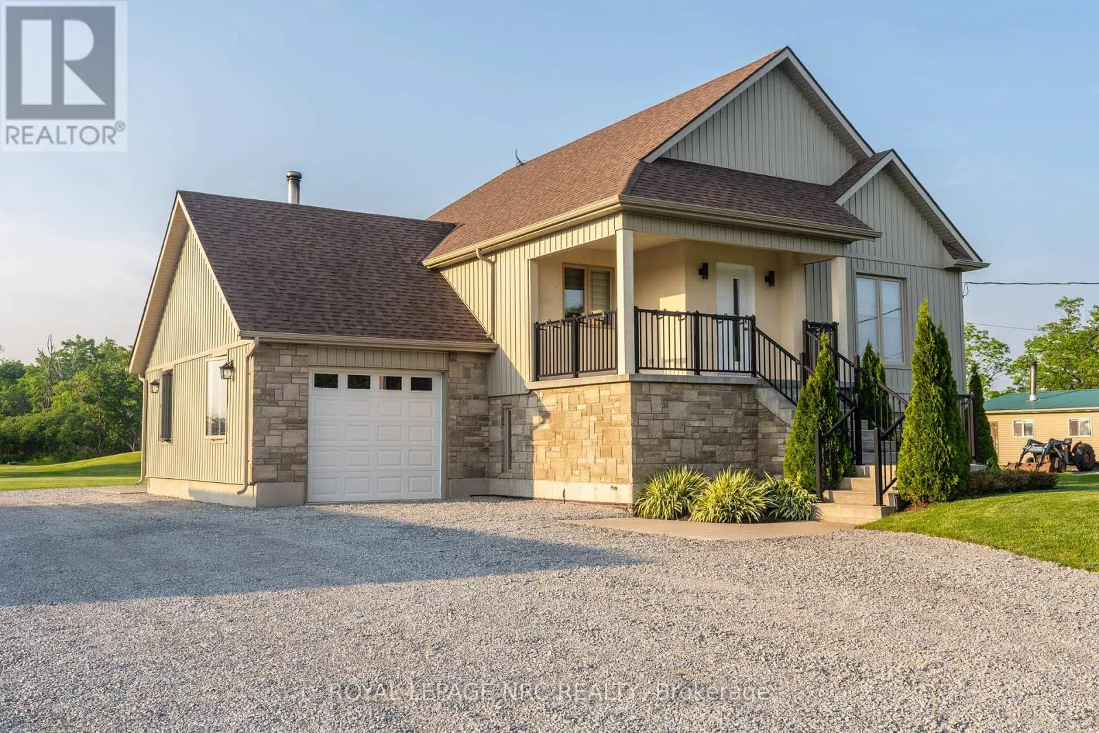 2876 HIGHWAY 3 E